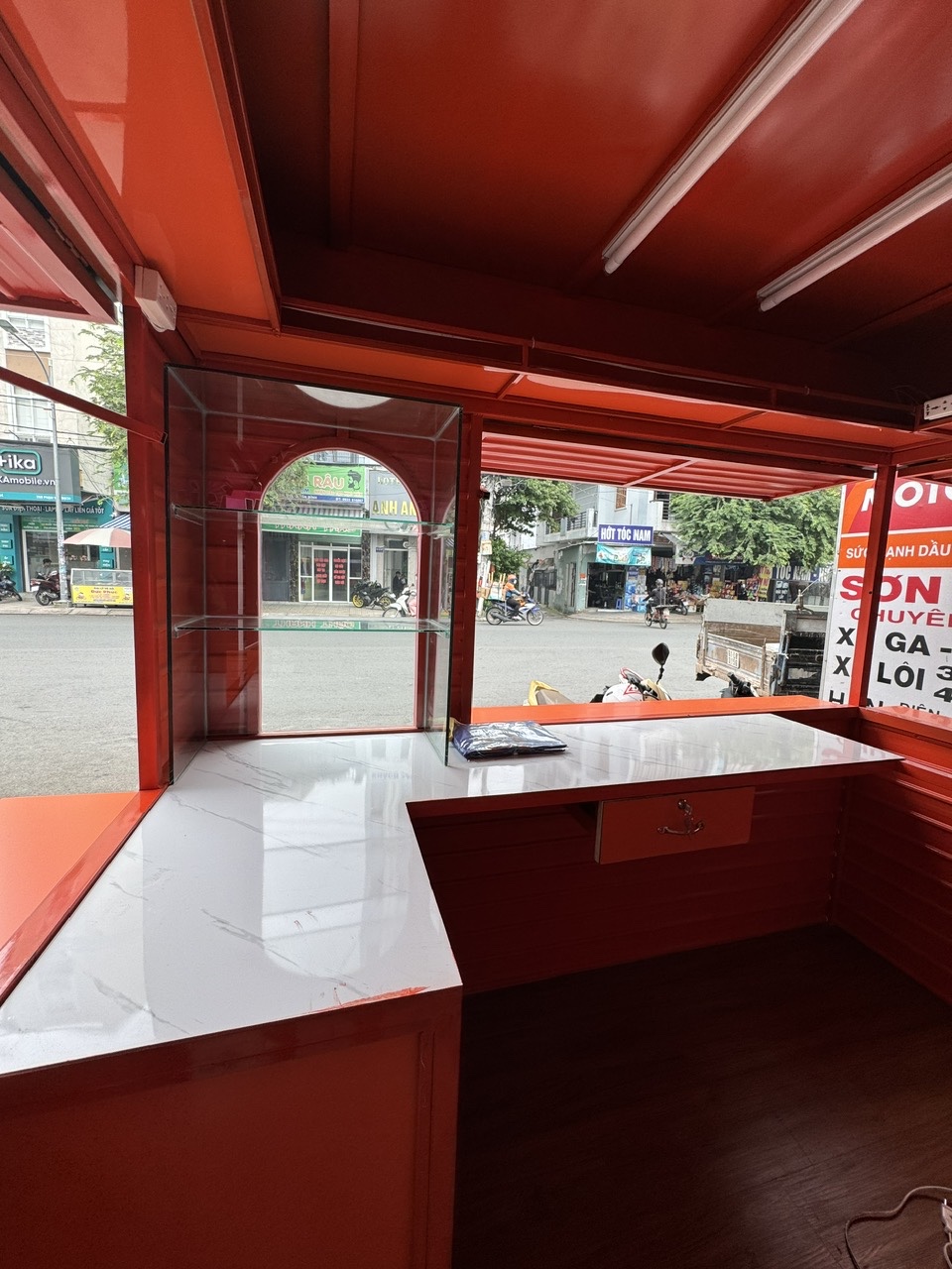 Kiosk bán nước lưu động - Ảnh 2