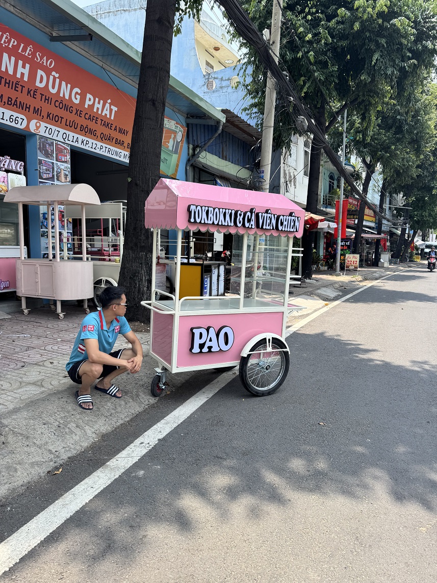 Xe bán cá viên chiên - Ảnh 2