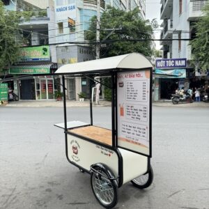 Xe đẩy ba bánh có mái che