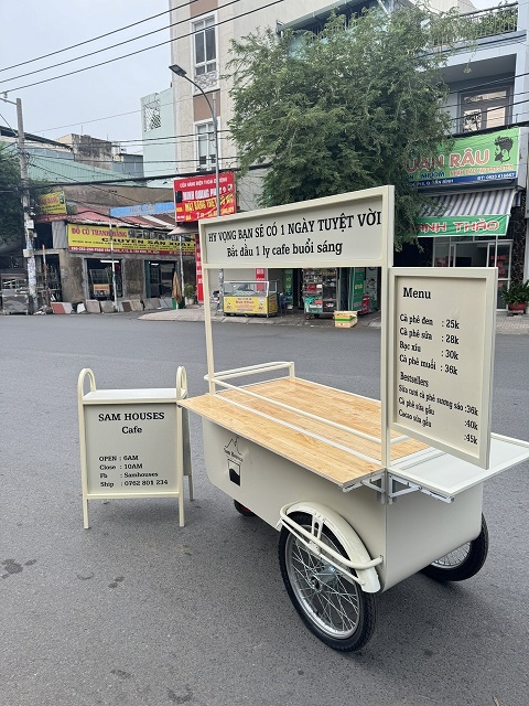 Xe lưu động bán cafe